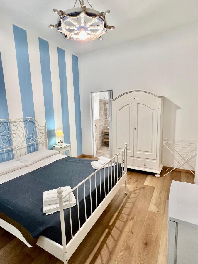 Terrazze Sul Mare Bed & Breakfast Pozzallo Luaran gambar