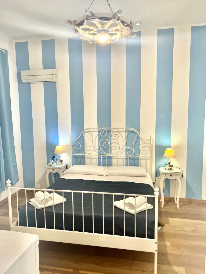 Terrazze Sul Mare Bed & Breakfast Pozzallo Luaran gambar