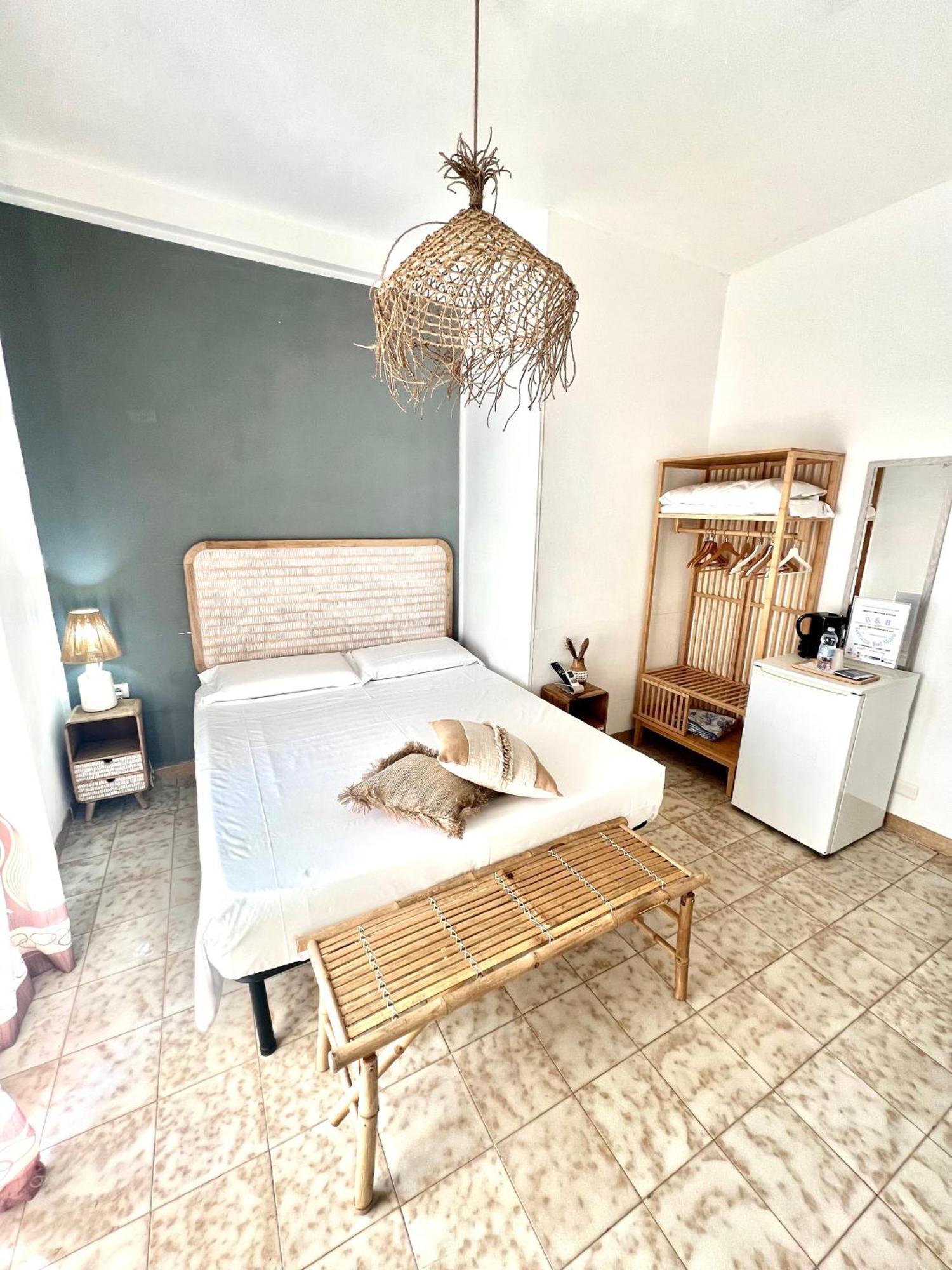 Terrazze Sul Mare Bed & Breakfast Pozzallo Luaran gambar