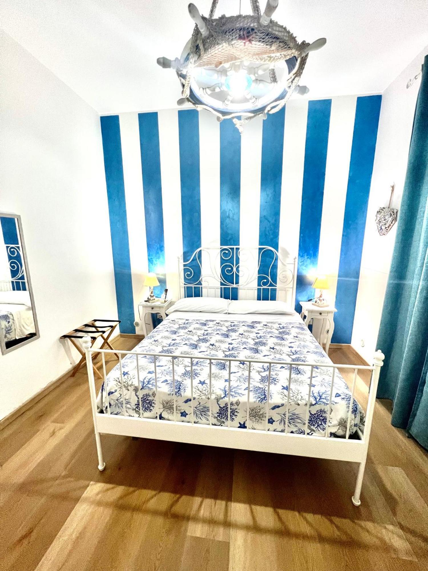 Terrazze Sul Mare Bed & Breakfast Pozzallo Luaran gambar