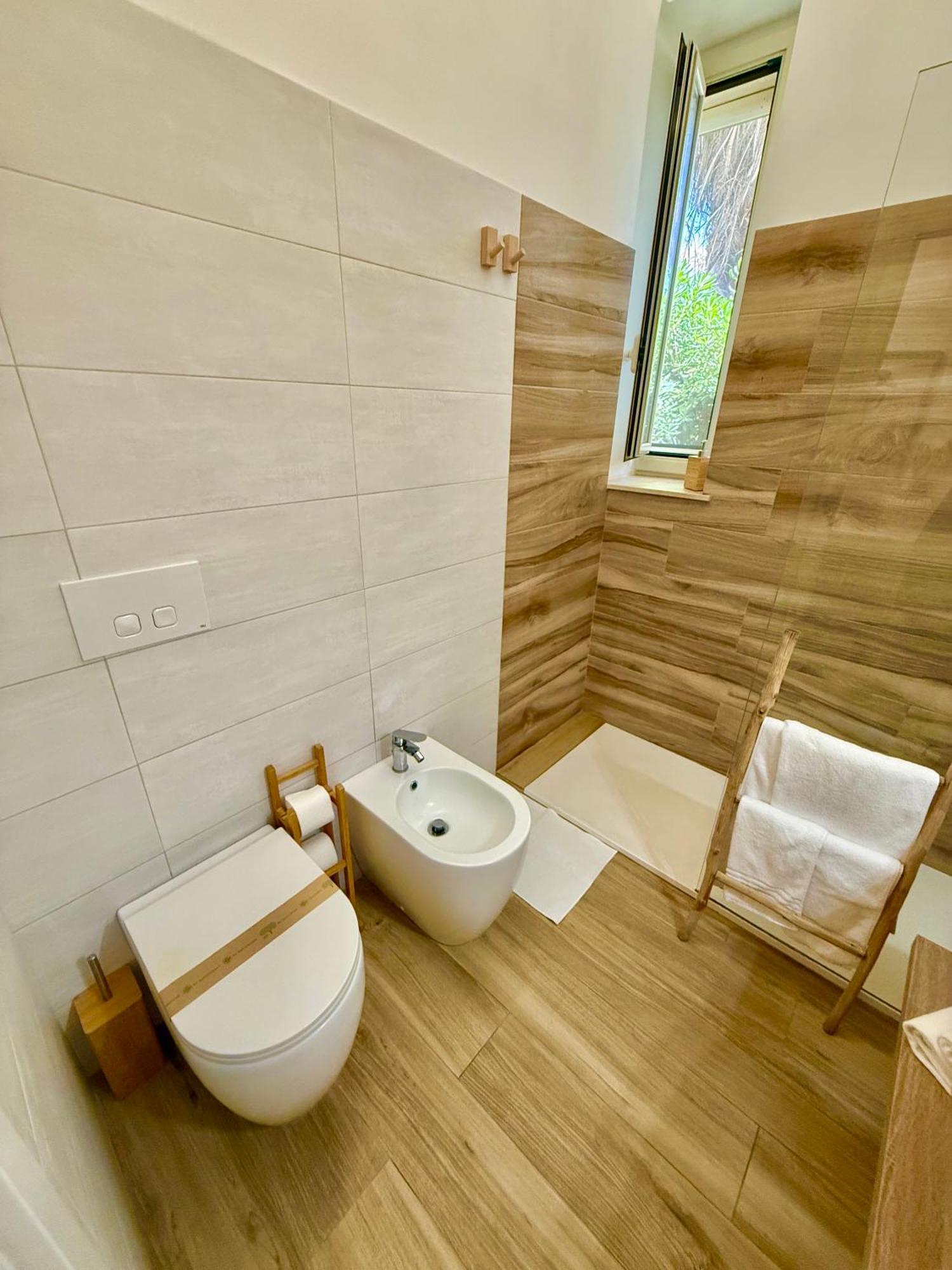 Terrazze Sul Mare Bed & Breakfast Pozzallo Luaran gambar