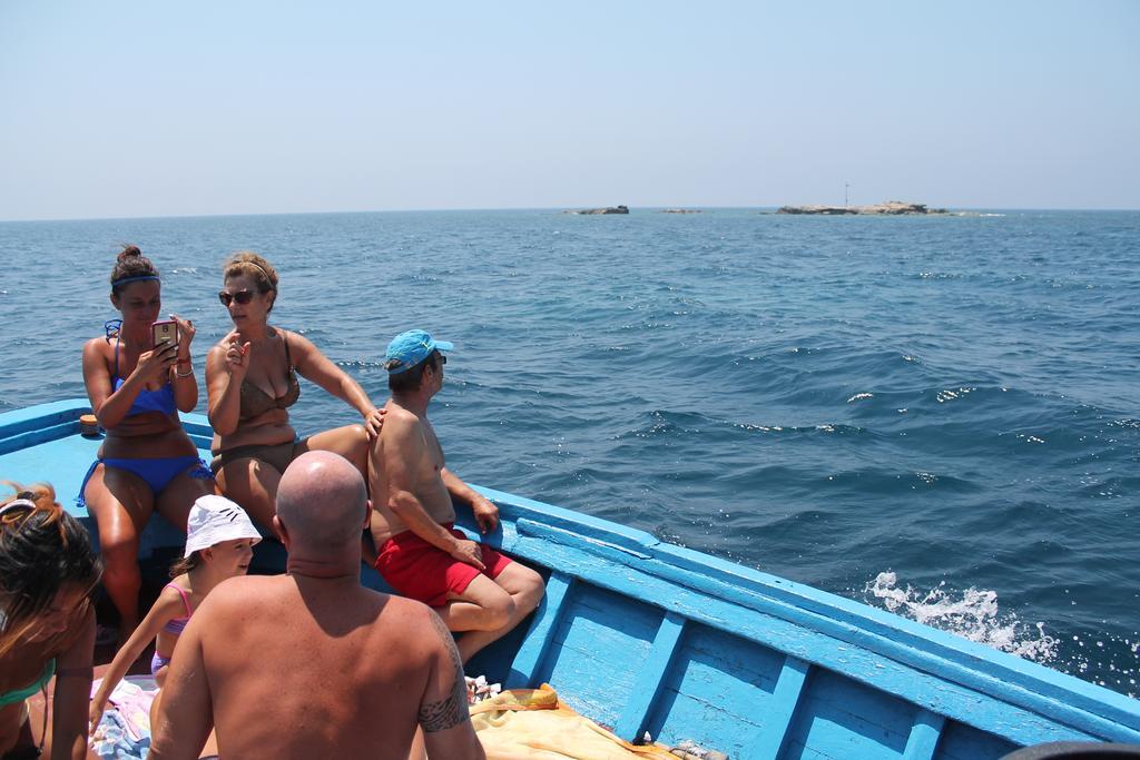 Terrazze Sul Mare Bed & Breakfast Pozzallo Luaran gambar