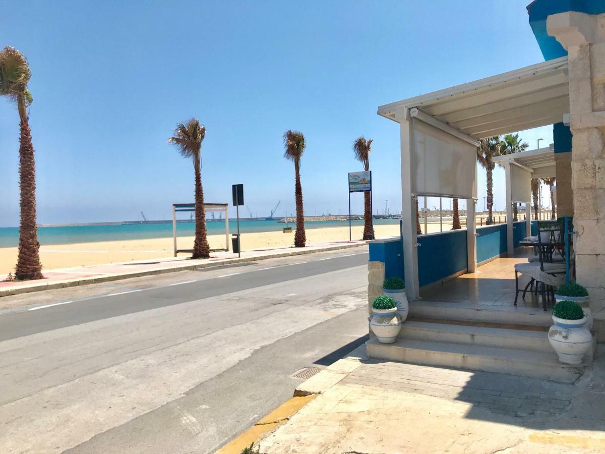 Terrazze Sul Mare Bed & Breakfast Pozzallo Luaran gambar